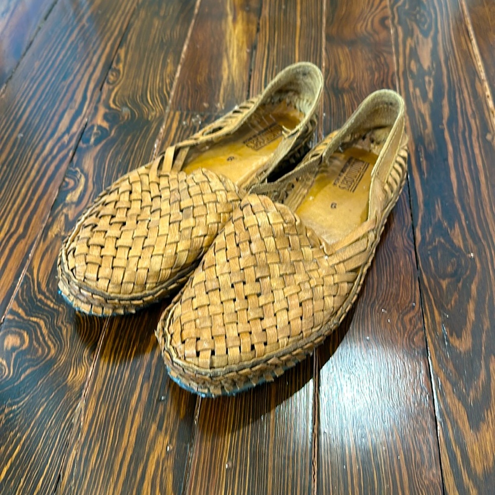 Mohinders Leather Slip-on - Size 9